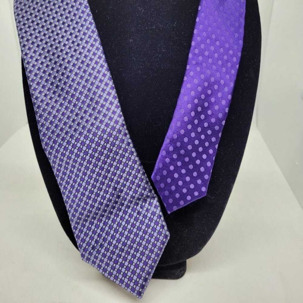 Perry Ellis Portfolio Mens 100% Silk Tie